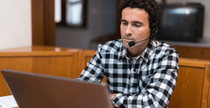 remote support specialist handling a request